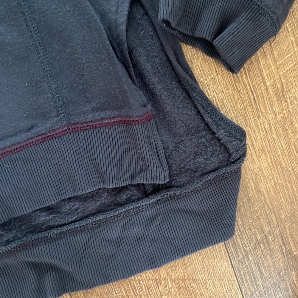 Women’s Peloton Weekender Side Slit Long Sleeve Top - Picture 4 of 10